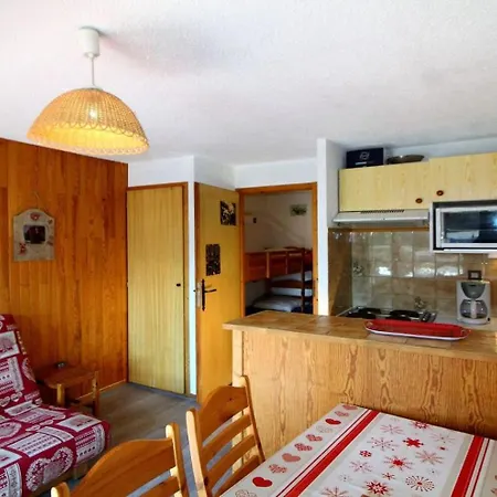 Le Centre - 2 Pieces Pour 5 Personnes 711 *